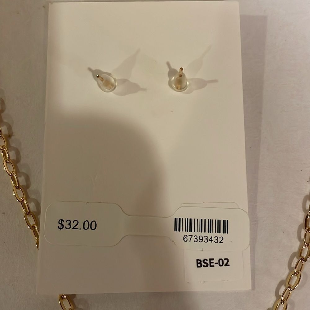 Assorted Jewelry - Picture 5 of 11